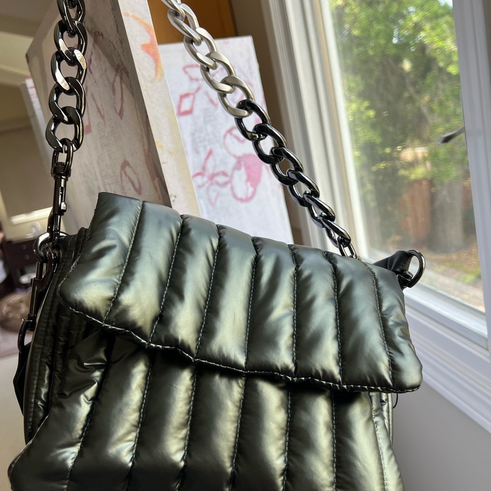 Think Royln Puffer Crossbody Bag – Olive Green with Chunky Two-Tone Chain Strap